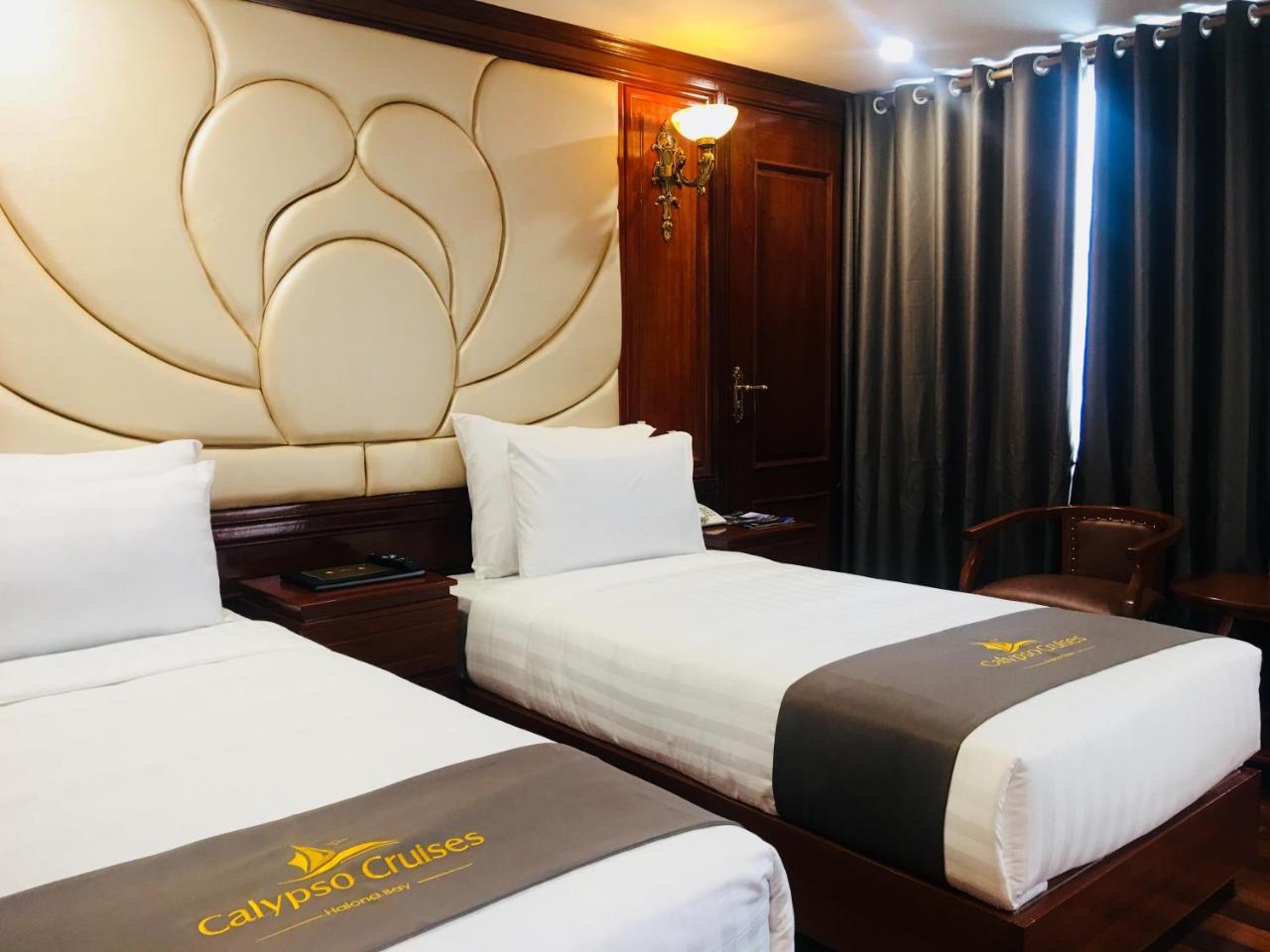 Calypso Cruises Hotell Cat Hai Eksteriør bilde